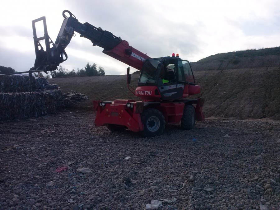 3ff2a64fd14a6a6d971315fb7b8085ec_XL