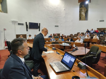 786f856dfc58fd9ed7b812d2cbc13c76_M